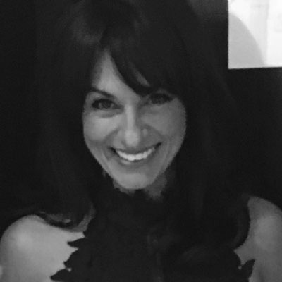 Jenni – Art Director Jenni - Art Director