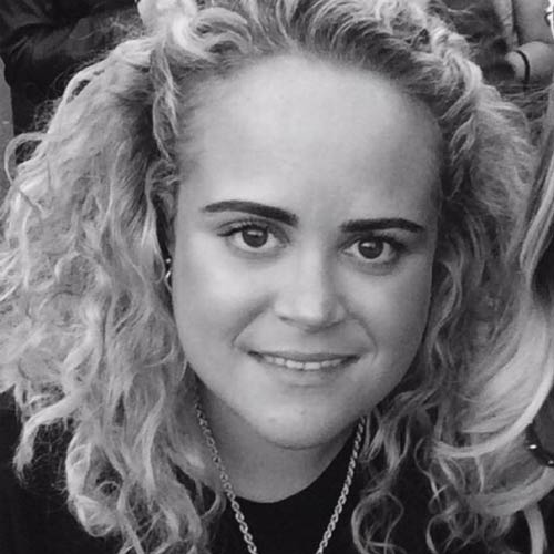 Melody – Art Director Melody - Art Director